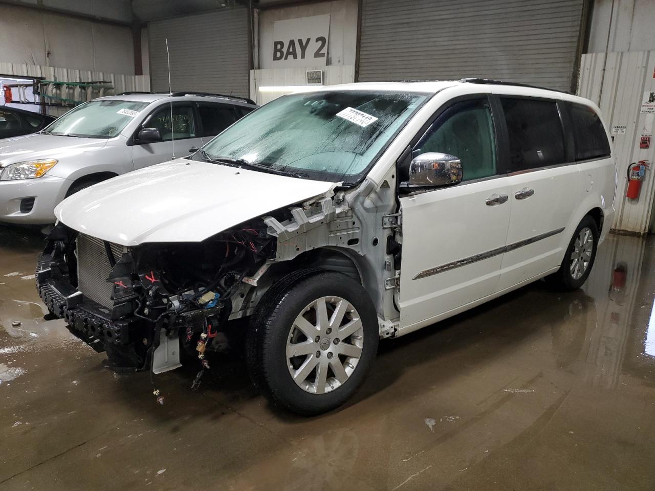 Изображение 1 2012 CHRYSLER TOWN & COUNTRY TOURING L 2012 с VIN 2C4RC1CG8CR270911
