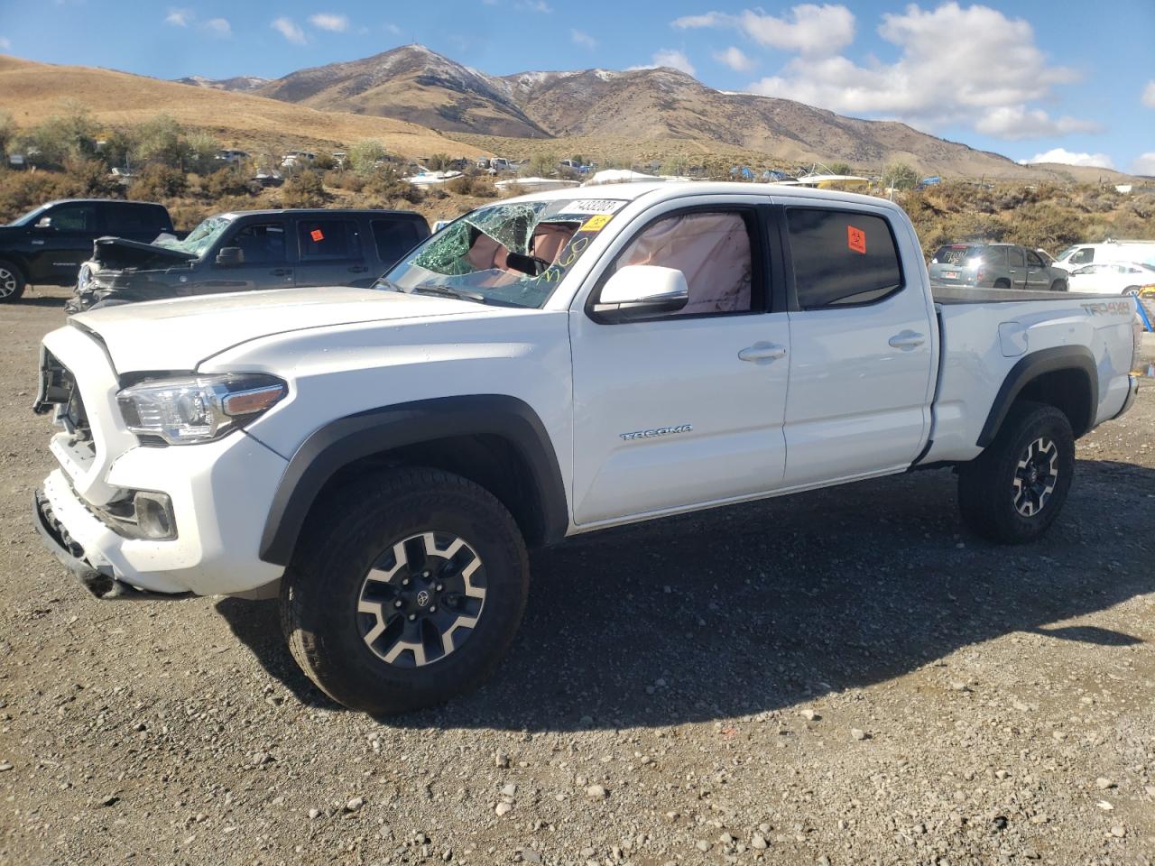Obraz 1 z 2023 TOYOTA TACOMA DOUBLE CAB 2023 z VIN 3TMDZ5BN7PM157318