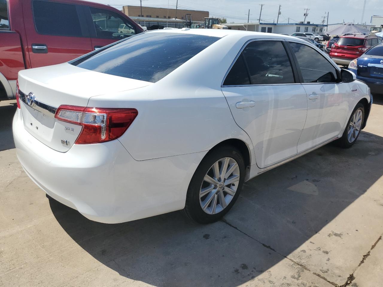 Изображение 3 2014 TOYOTA CAMRY HYBRID 2014 с VIN 4T1BD1FK3EU107888