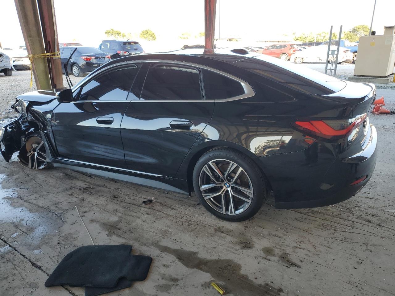 Obraz 2 z 2024 BMW 430I GRAN COUPE 2024 z VIN WBA63AV00RFR55937