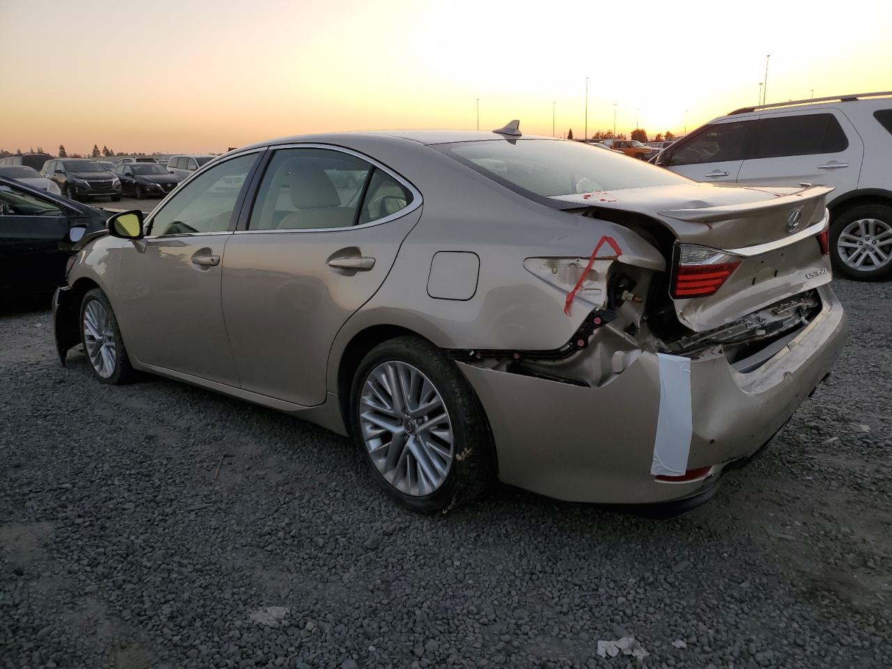 Obraz 2 z 2013 LEXUS ES 350 2013 z VIN JTHBK1GGXD2056323