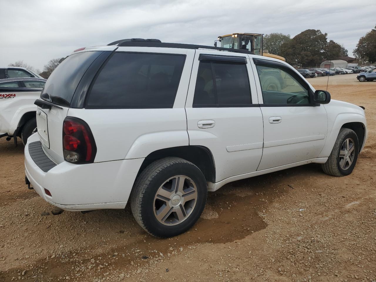 Image 3 of 2007 CHEVROLET TRAILBLAZER LS 2007 with VIN 1GNDT13S172193616