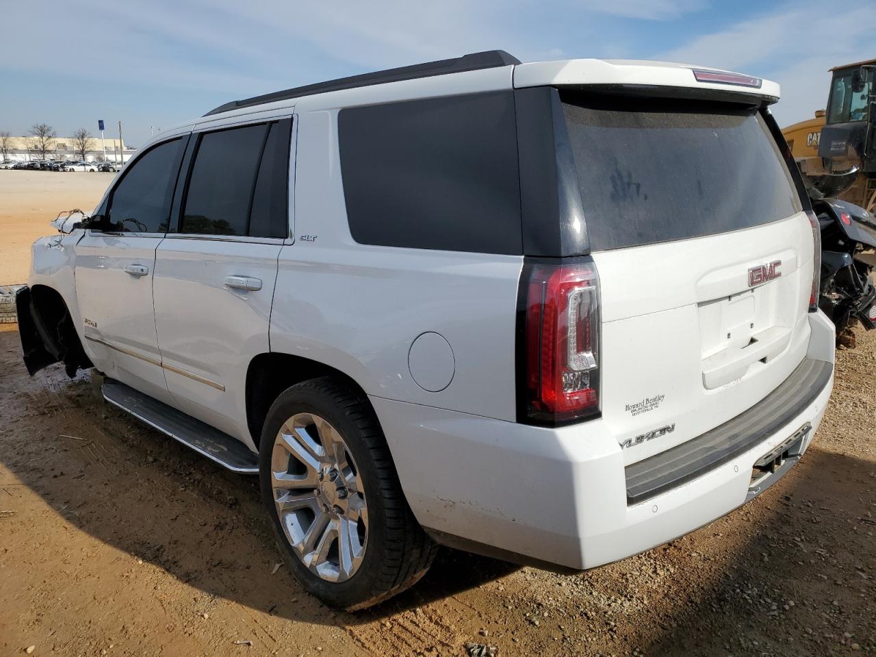 Image 2 of 2019 GMC YUKON SLT 2019 with VIN 1GKS1BKC6KR342080