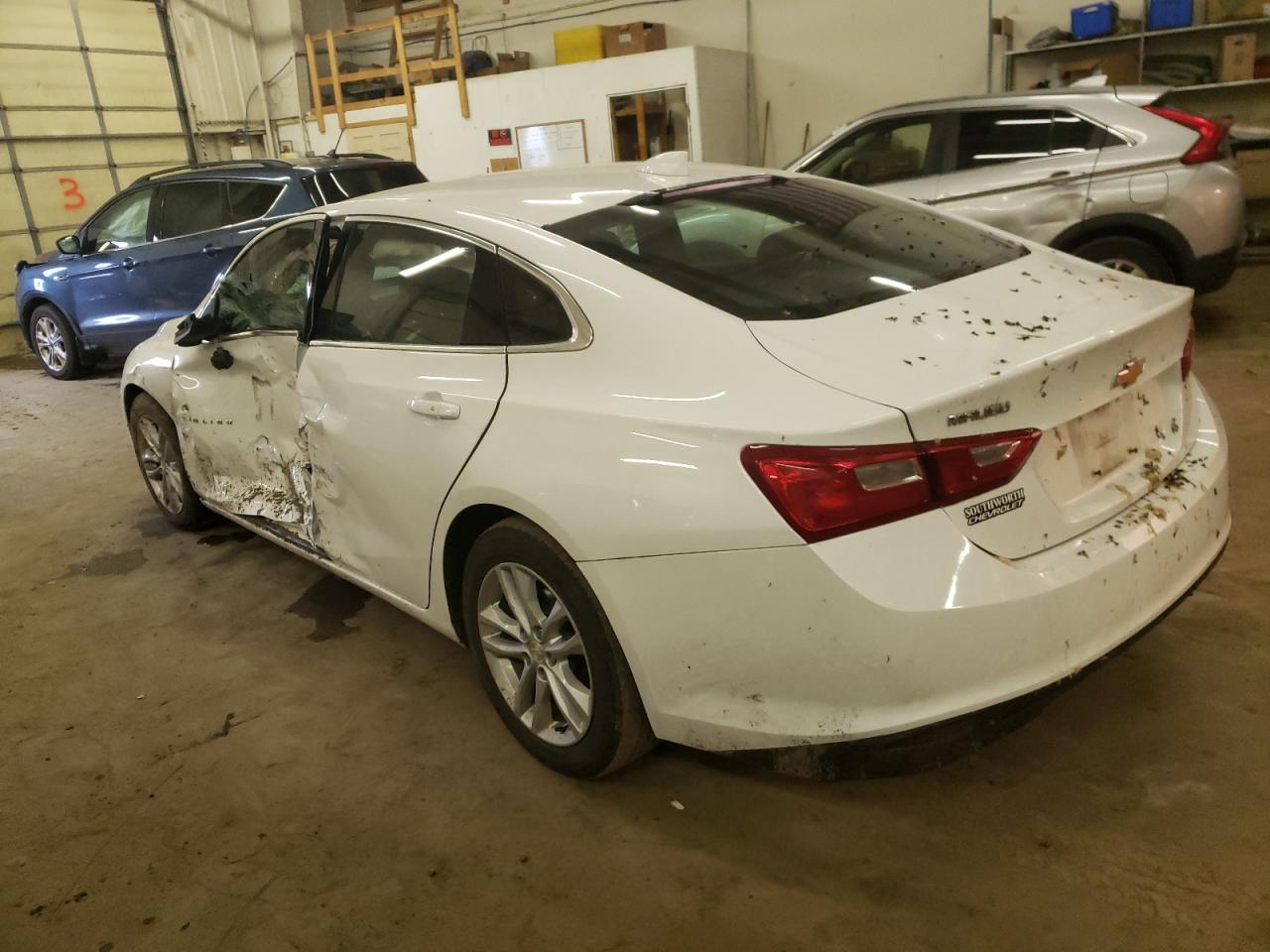 Obraz 2 z 2016 CHEVROLET MALIBU LT 2016 z VIN 1G1ZE5ST2GF277567