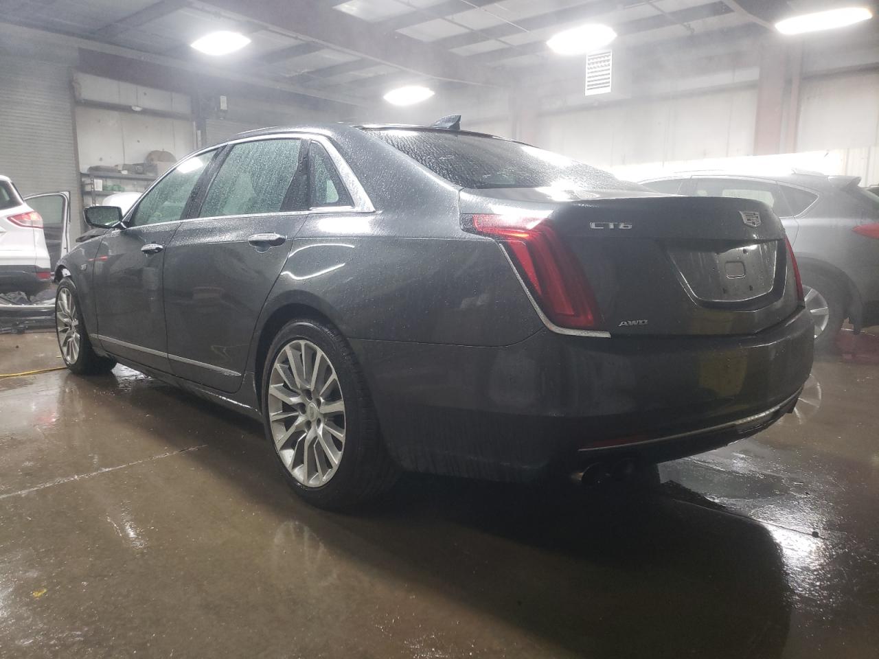 Изображение 2 2017 CADILLAC CT6 LUXURY 2017 с VIN 1G6KD5RS8HU169656