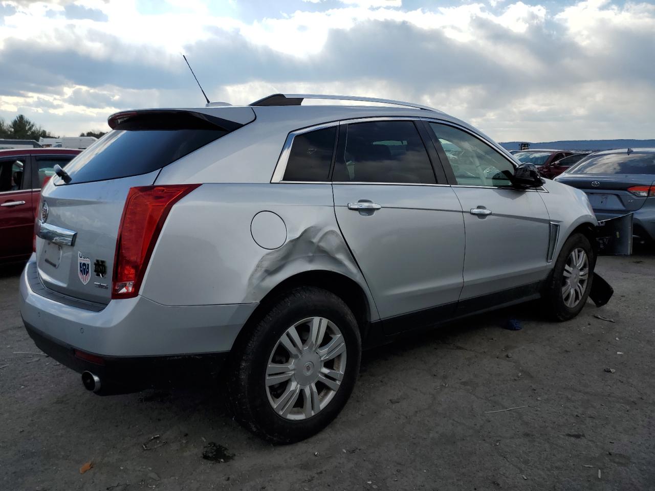 Изображение 3 2015 CADILLAC SRX LUXURY COLLECTION 2015 с VIN 3GYFNBE36FS566587
