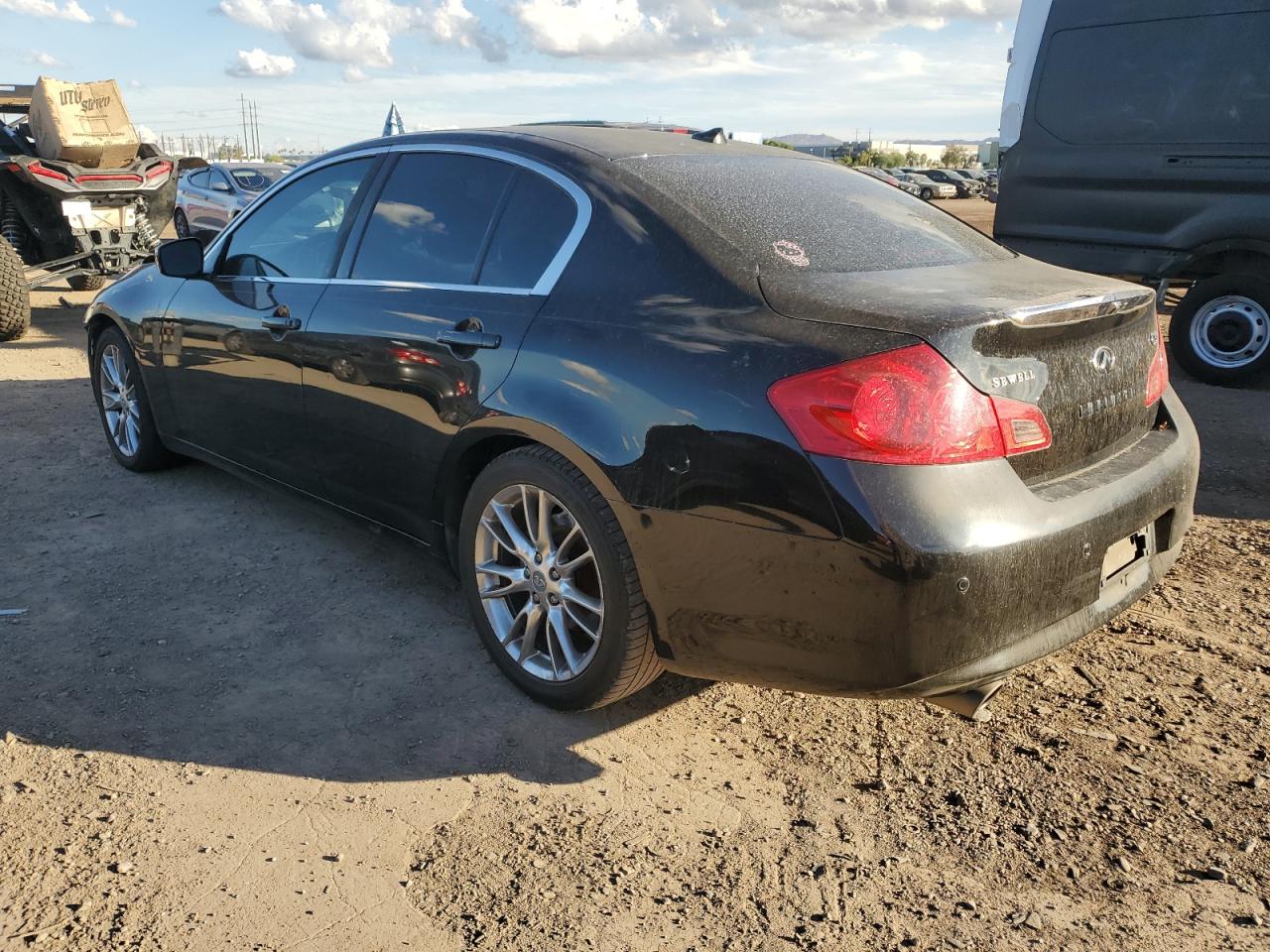 Obraz 2 z 2010 INFINITI G37 BASE 2010 z VIN JN1CV6AP4AM401075