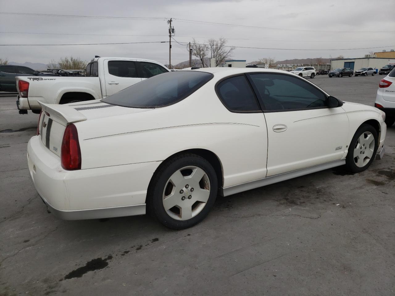 Image 3 of 2006 CHEVROLET MONTE CARLO SS 2006 with VIN 2G1WL15C369376256