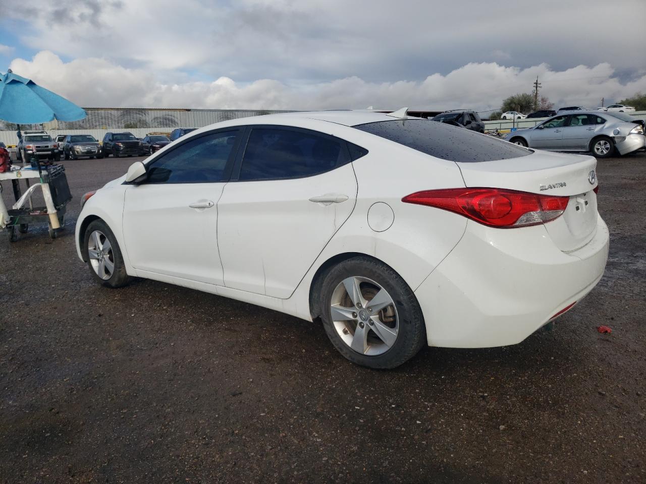 Image 2 of 2013 HYUNDAI ELANTRA GLS 2013 with VIN 5NPDH4AE5DH402729