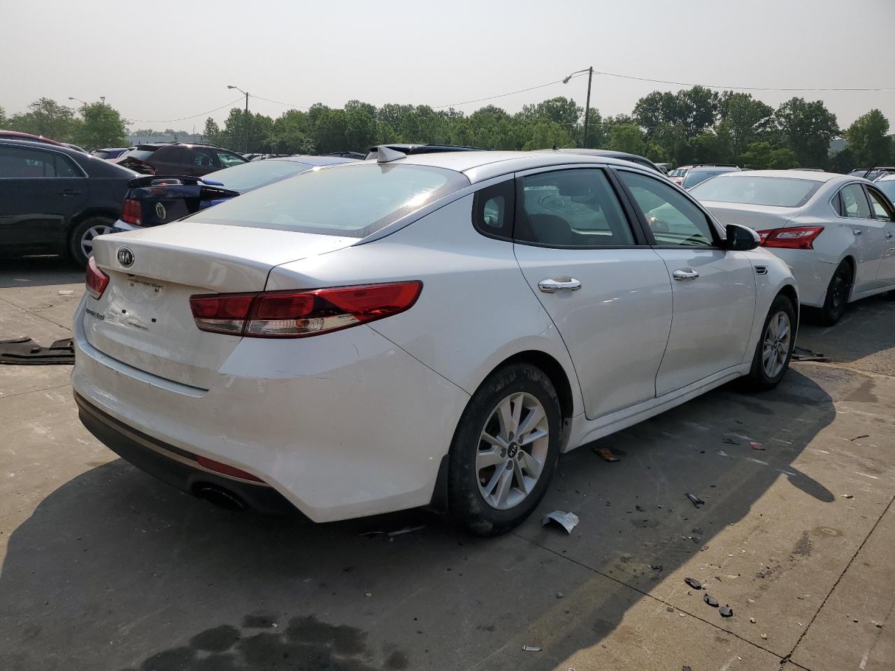 Image 3 of 2016 KIA OPTIMA LX 2016 with VIN KNAGT4L31G5085797