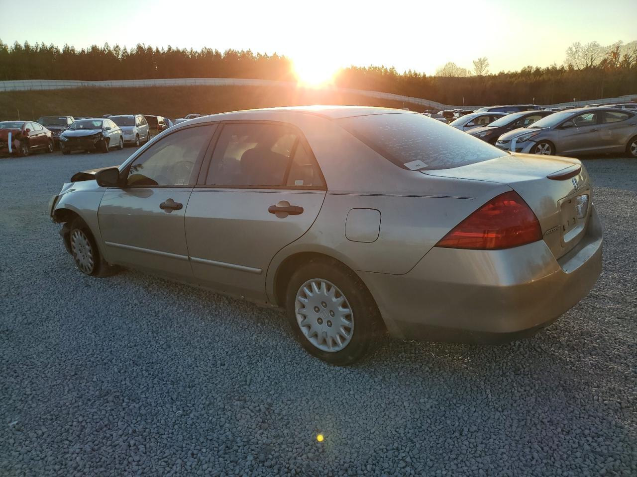 Obraz 2 z 2006 HONDA ACCORD VALUE 2006 z VIN 1HGCM56166A151041