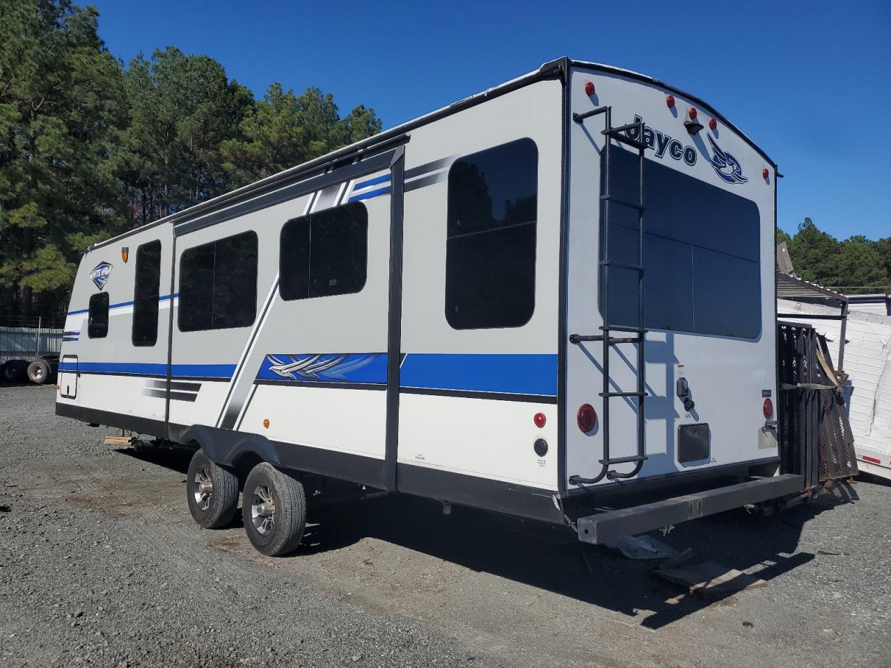 Image 3 of 2018 JAYC WHITEHAWK 2018 with VIN 1UJBJ0BR3J14L0151