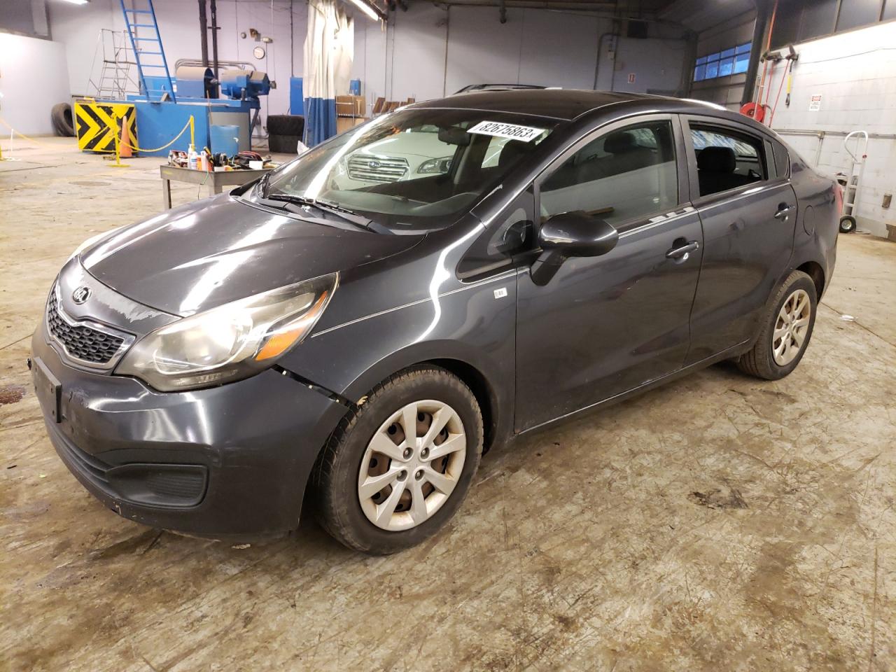 Изображение 1 2015 KIA RIO EX 2015 с VIN KNADN4A32F6466583