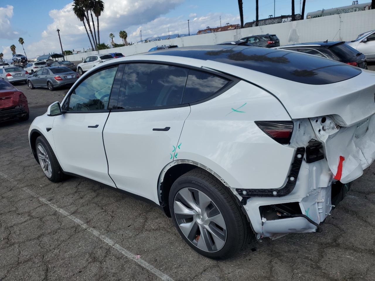 Image 2 of 2022 TESLA MODEL Y  2022 with VIN 7SAYGDEEXNF551963