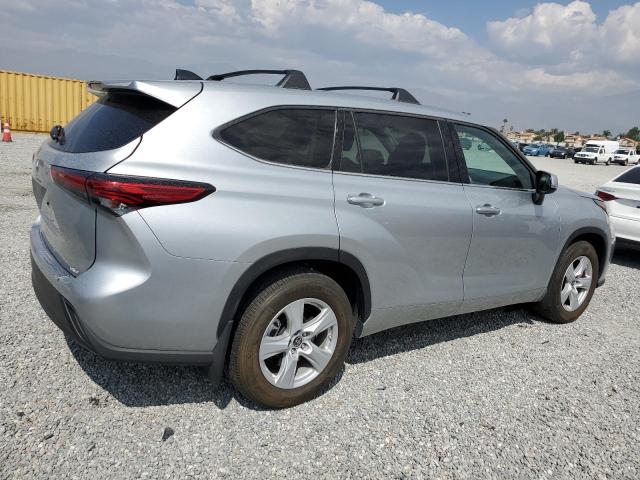 Изображение 3 2022 TOYOTA HIGHLANDER L 2022 с VIN 5TDCZRBH5NS564290