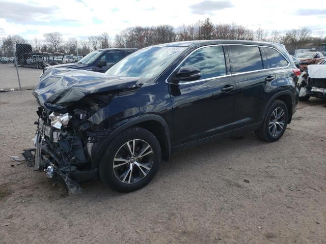 Изображение 1 2019 TOYOTA HIGHLANDER LE 2019 с VIN 5TDBZRFH8KS938909