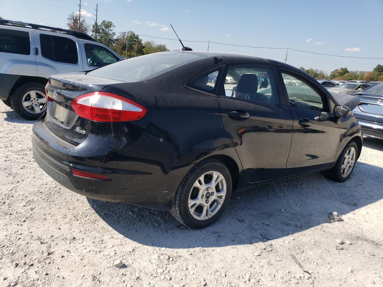 Image 3 of 2016 FORD FIESTA SE 2016 with VIN 3FADP4BJ4GM173799