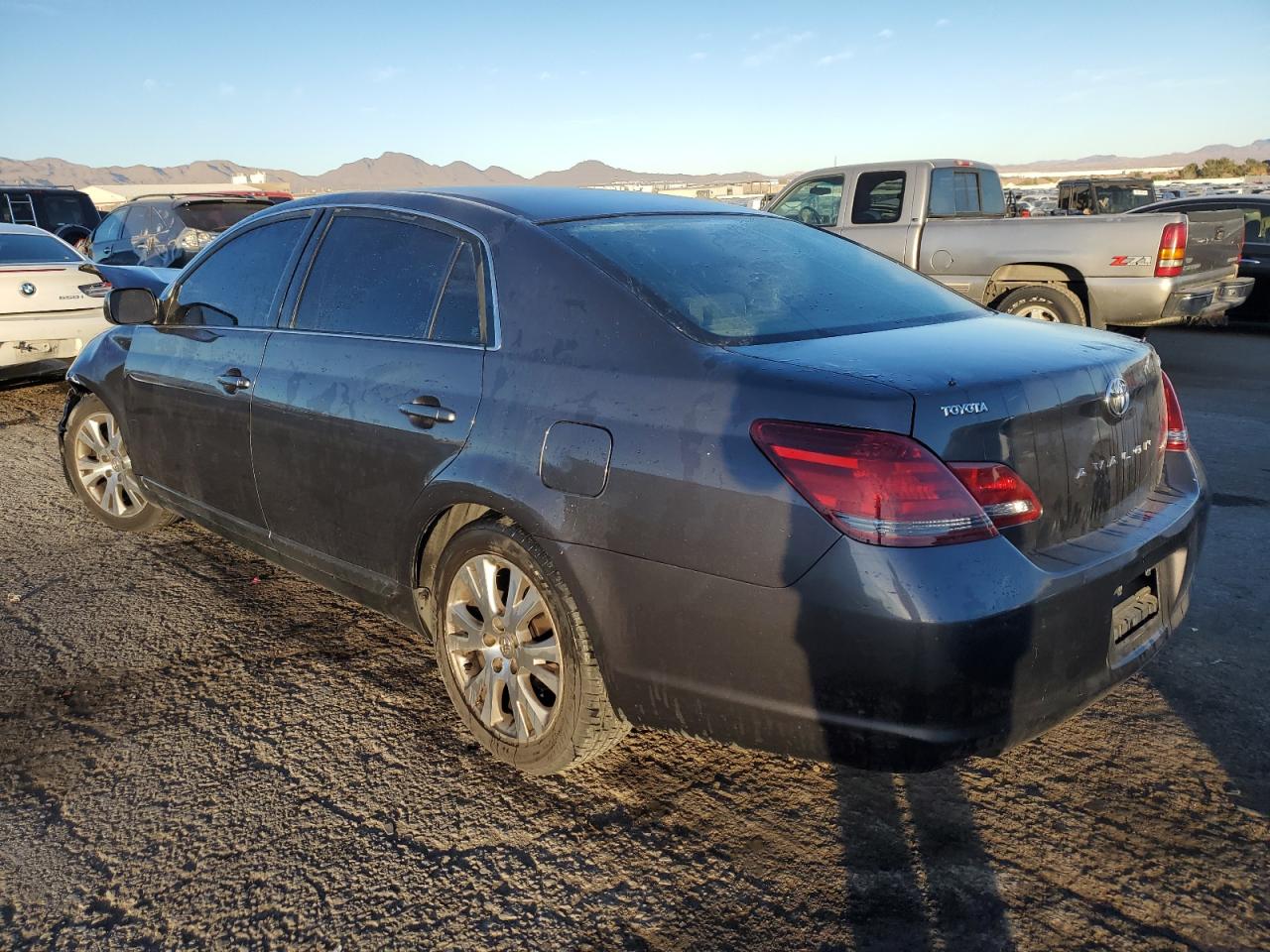 Image 2 of 2008 TOYOTA AVALON XL 2008 with VIN 4T1BK36B58U272198