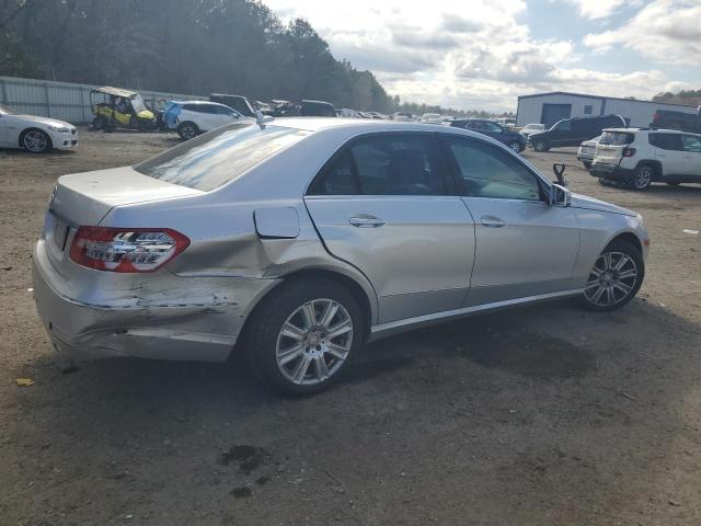 Obraz 3 z 2013 MERCEDES-BENZ E 350 2013 z VIN WDDHF5KB8DA687246