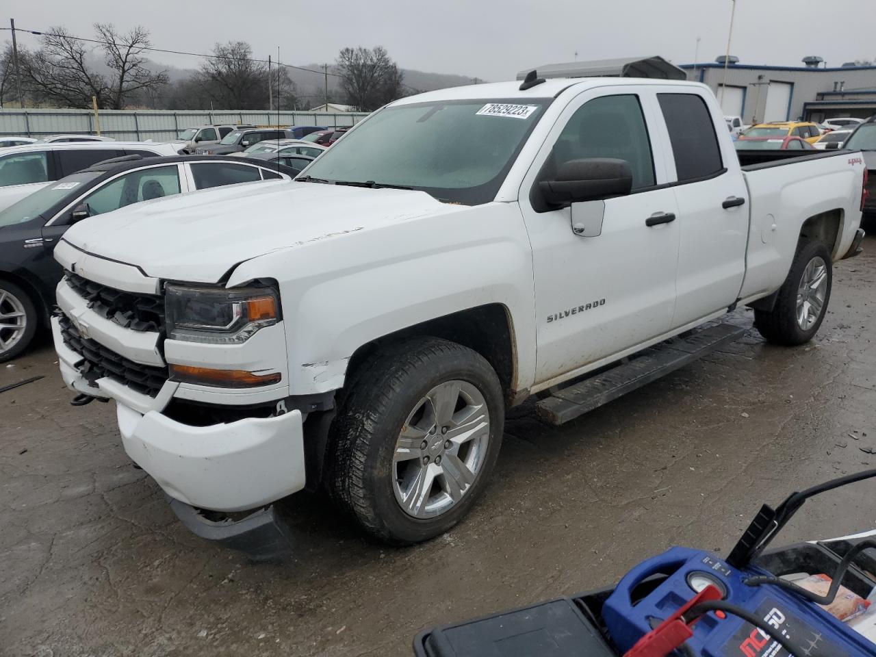 Изображение 1 2017 CHEVROLET SILVERADO K1500 CUSTOM 2017 с VIN 1GCVKPEC7HZ121076