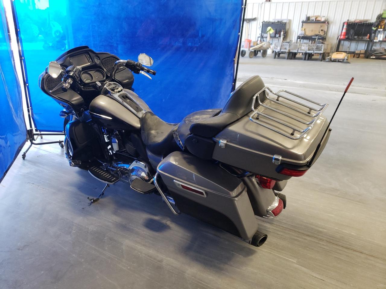 Obraz 3 z Harley-Davidson Fltru 2016 z VIN 1HD1KGL12GB630675