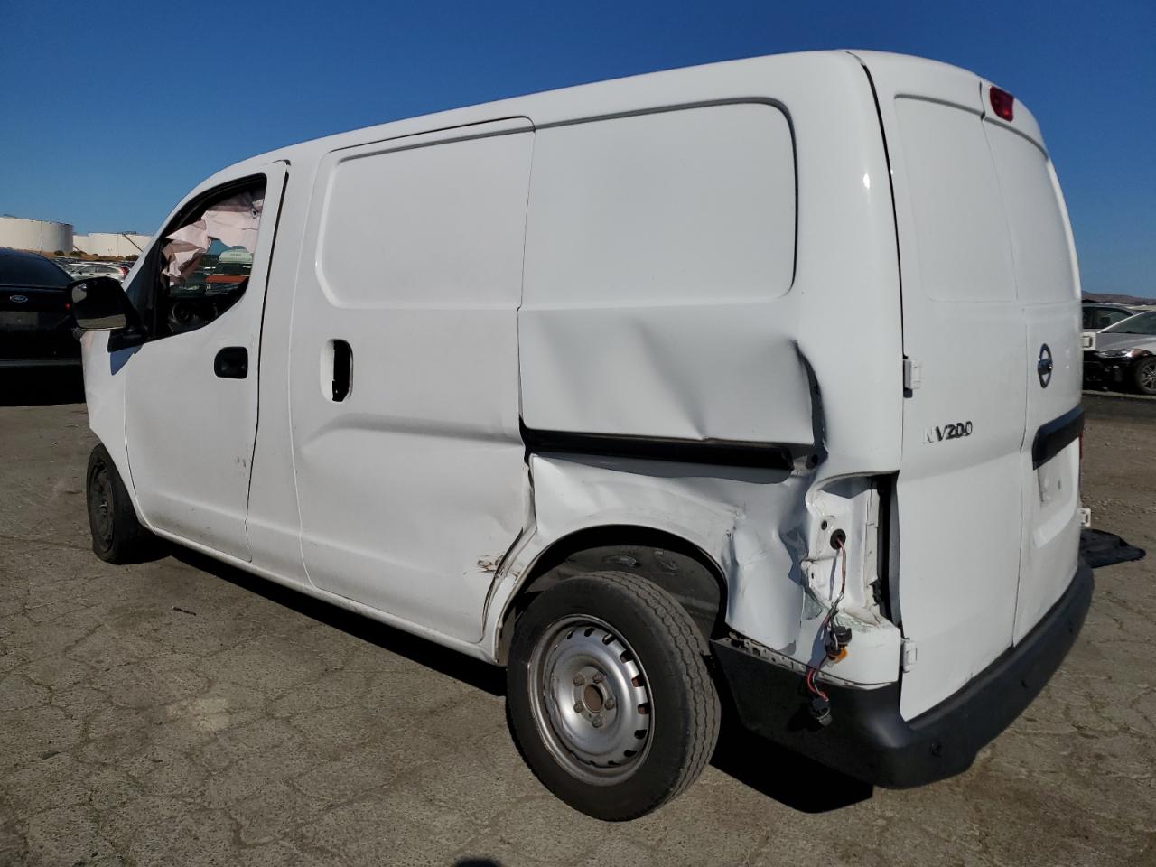Изображение 2 2018 NISSAN NV200 2.5S 2018 с VIN 3N6CM0KN5JK695383