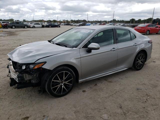 Image 1 of 2021 TOYOTA CAMRY SE 2021 with VIN 4T1G11AK9MU611530