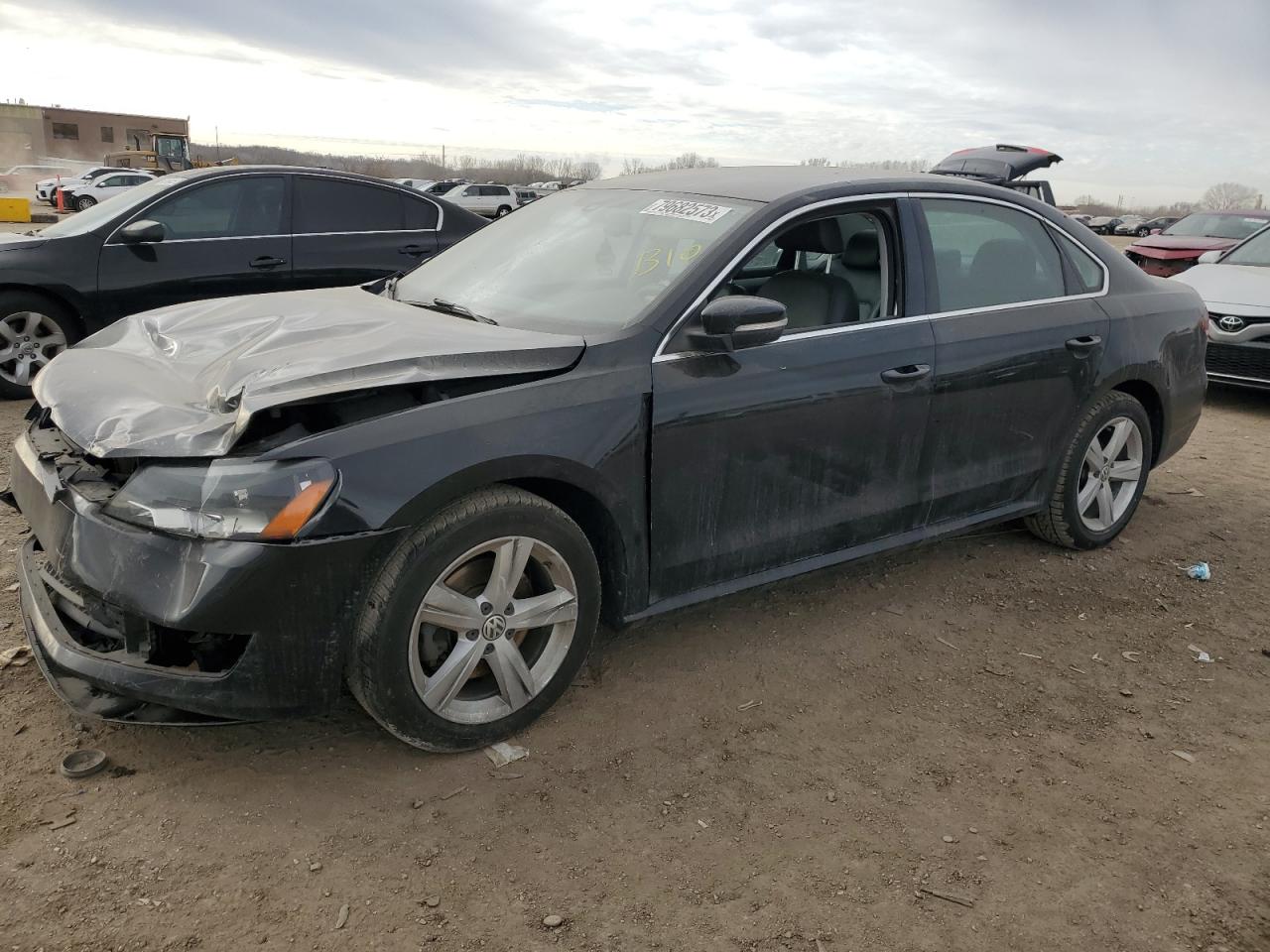 Obraz 1 z 2013 VOLKSWAGEN PASSAT SE 2013 z VIN 1VWBH7A36DC060269