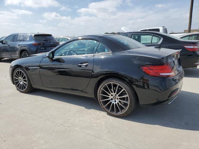 Image 2 of 2019 MERCEDES-BENZ SLC 300 2019 with VIN WDDPK3JA3KF164138