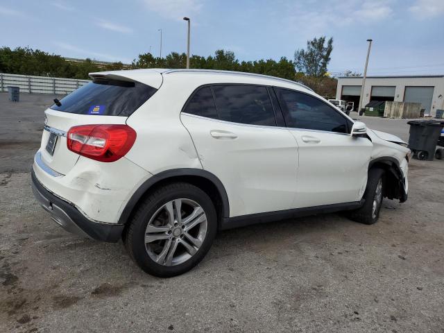 Image 3 of 2017 MERCEDES-BENZ GLA 250 2017 with VIN WDCTG4EB8HJ295620