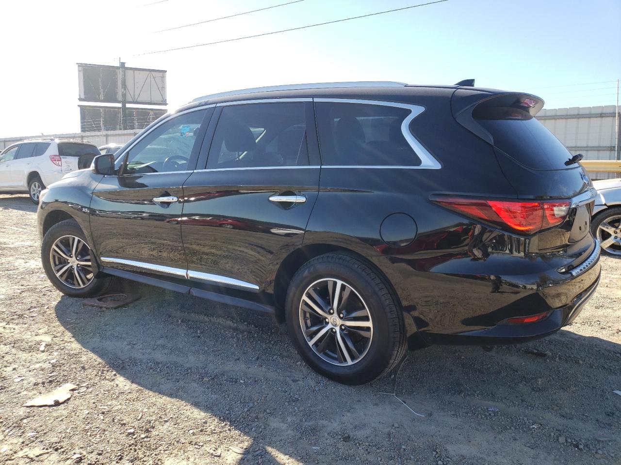 Изображение 2 2017 INFINITI QX60  2017 с VIN 5N1DL0MM0HC503815