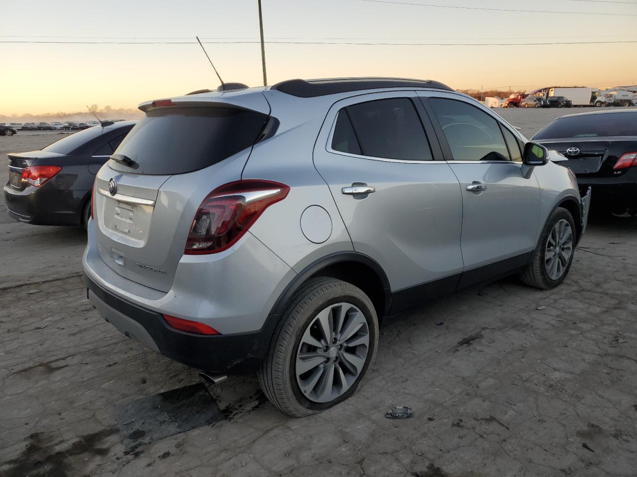 Obraz 3 z 2019 BUICK ENCORE PREFERRED 2019 z VIN KL4CJASB0KB897188