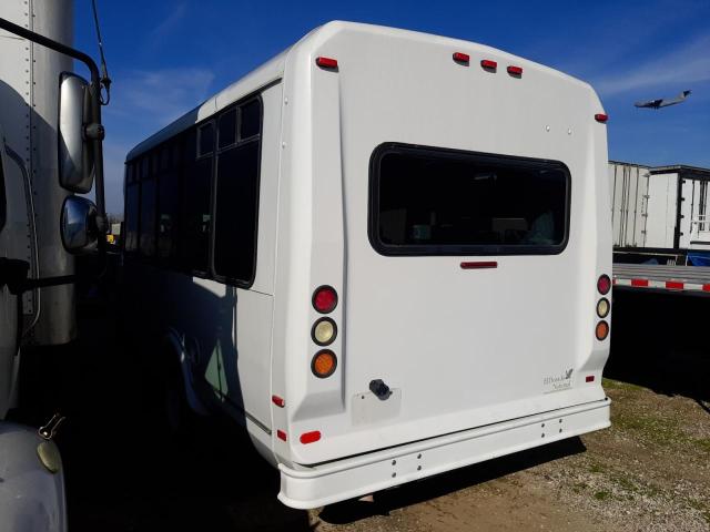 Image 2 of 2004 FORD ECONOLINE E450 SUPER DUTY CUTAWAY VAN 2004 with VIN 1FDFE45S69DA17383