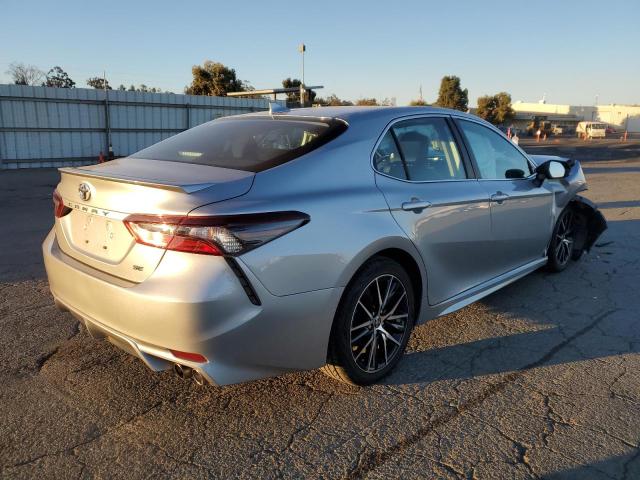 Image 3 of 2021 TOYOTA CAMRY SE 2021 with VIN 4T1G11AK9MU584524