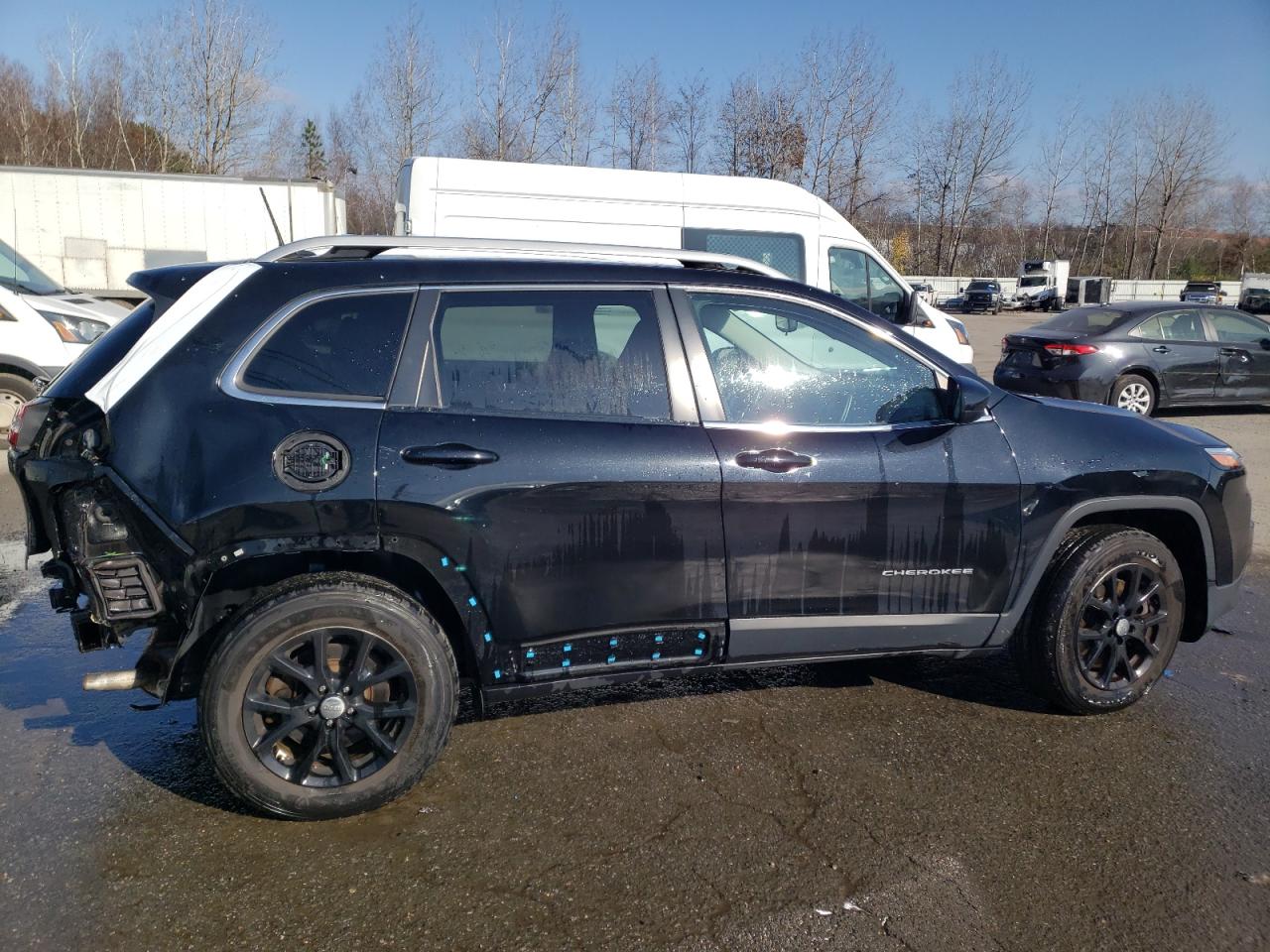 Image 3 of 2018 JEEP CHEROKEE LATITUDE PLUS 2018 with VIN 1C4PJMLX8JD522784