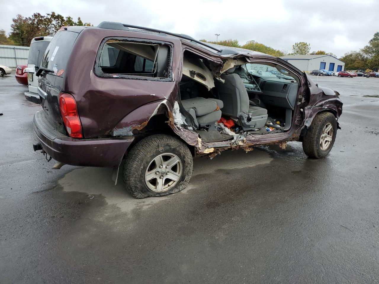 Image 3 of 2004 DODGE DURANGO SLT 2004 with VIN 1D4HB48D24F124580