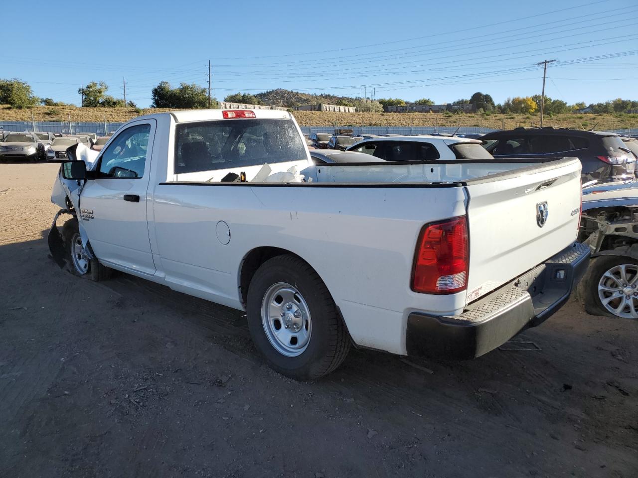 Image 2 of 2022 RAM 1500 CLASSIC TRADESMAN 2022 with VIN 3C6JR7DG1NG332310
