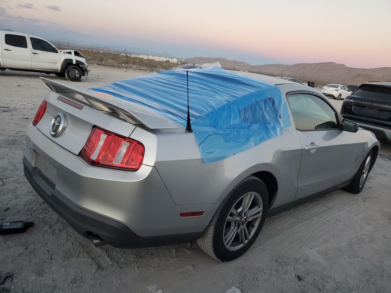 Изображение 3 2010 FORD MUSTANG  2010 с VIN 1ZVBP8AN6A5181782