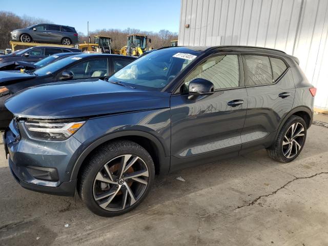 Image 1 of 2022 VOLVO XC40 T5 R-DESIGN 2022 with VIN YV4162UMXN2779802
