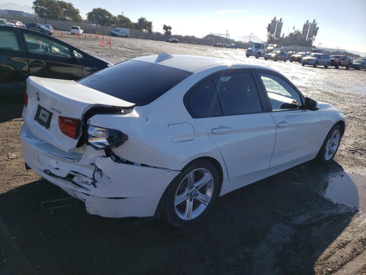 Изображение 3 2014 BMW 328 I SULEV 2014 с VIN WBA3C1C59EK114508