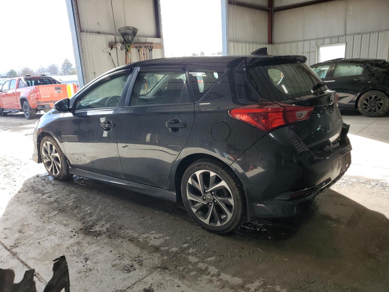 Image 2 of 2017 TOYOTA COROLLA IM  2017 with VIN JTNKARJE6HJ532116