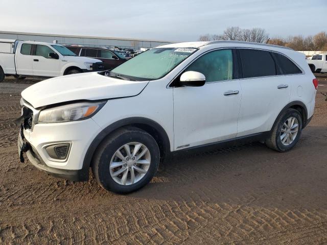 Image 1 of 2018 KIA SORENTO LX 2018 with VIN 5XYPGDA5XJG373036
