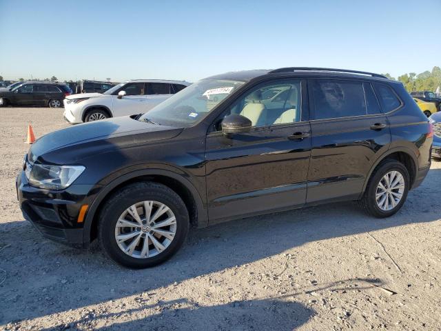 Obraz 1 z 2018 VOLKSWAGEN TIGUAN S 2018 z VIN 3VV0B7AX6JM204803