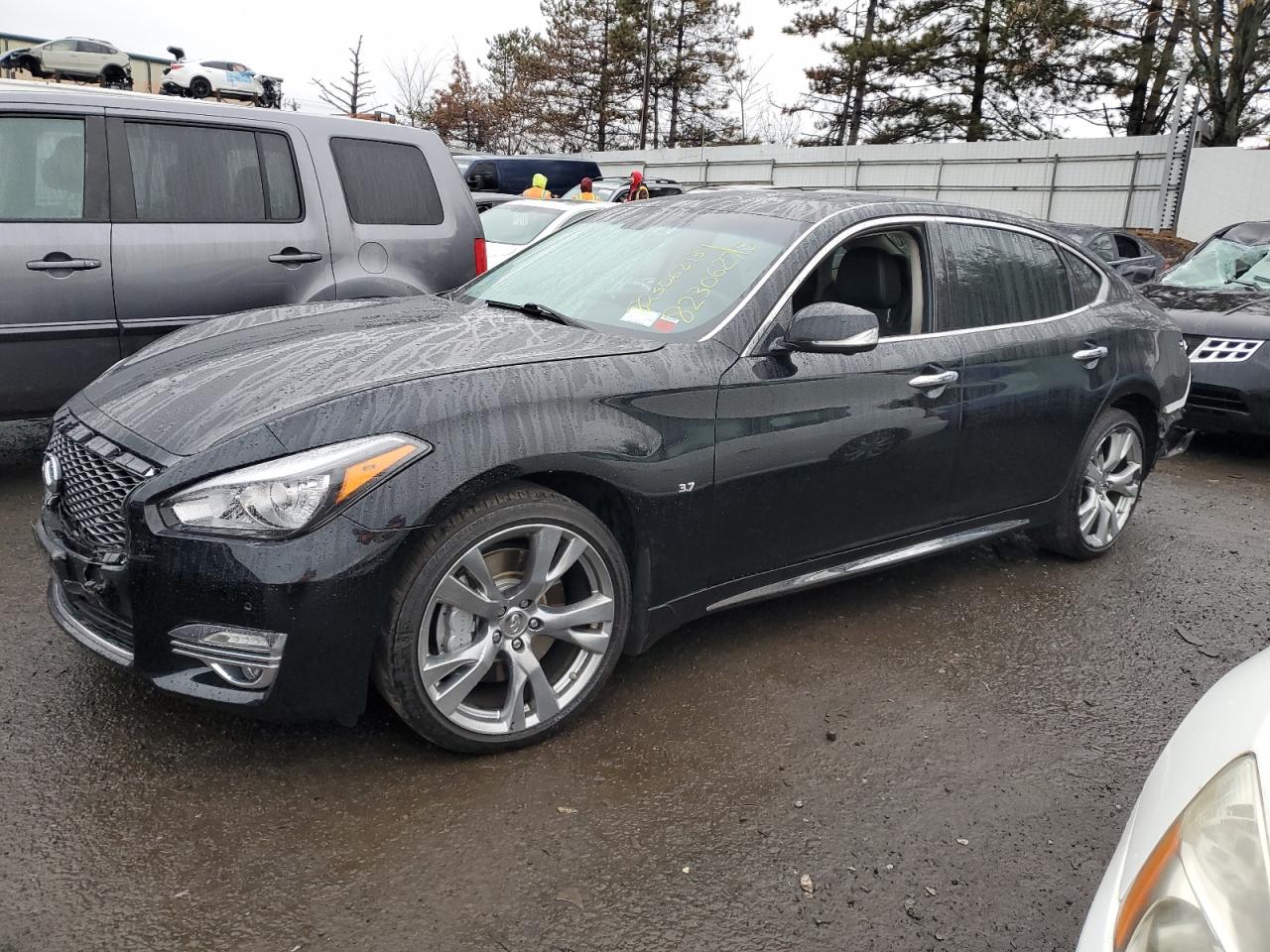 Image 1 of 2018 INFINITI Q70L 3.7 LUXE 2018 with VIN JN1BY1PR7JM370077