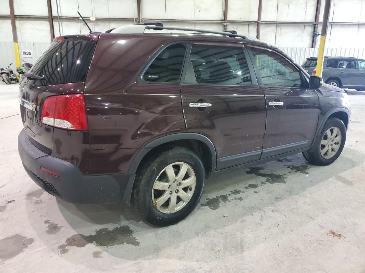 Изображение 3 2012 KIA SORENTO BASE 2012 с VIN 5XYKT3A65CG236405