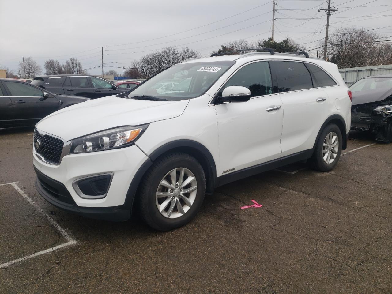 Image 1 of 2016 KIA SORENTO LX 2016 with VIN 5XYPGDA52GG093166