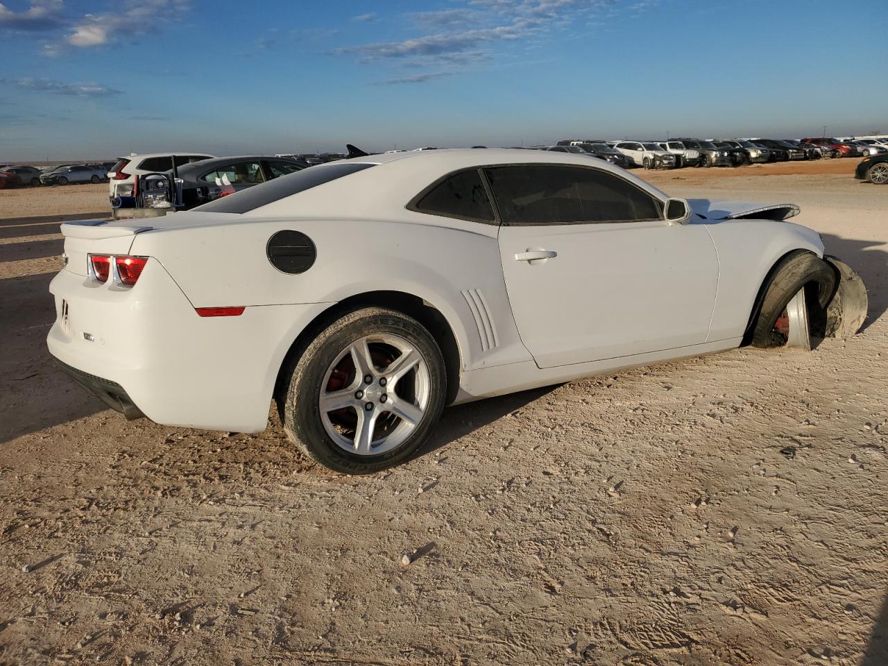Obraz 3 z 2013 CHEVROLET CAMARO LT 2013 z VIN 2G1FC1E35D9146280