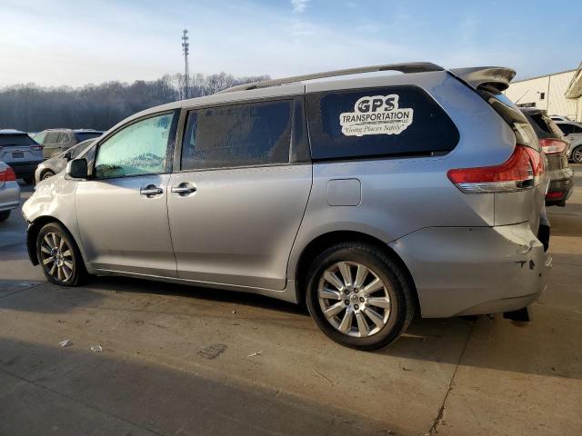Obraz 2 z 2011 TOYOTA SIENNA XLE 2011 z VIN 5TDYK3DC4BS032937
