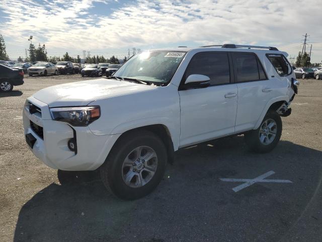 Изображение 1 2022 TOYOTA 4RUNNER SR5 2022 с VIN JTEFU5JR5N5253619