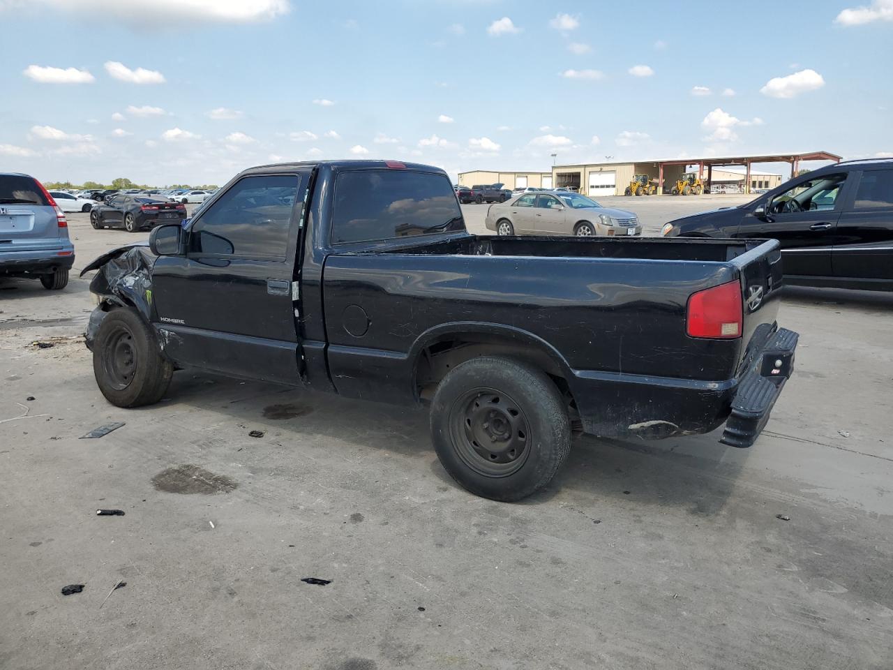 Image 2 of 2000 ISUZU HOMBRE  2000 with VIN 1GGCS1444Y8701596